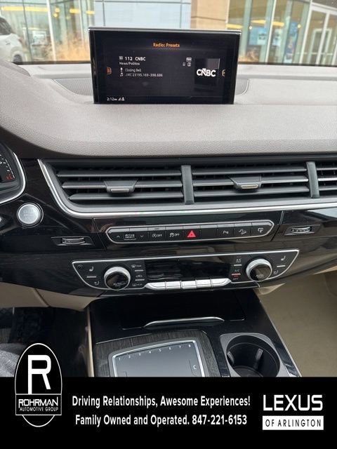 Used 2017 Audi Q7 3.0T Prestige image 10