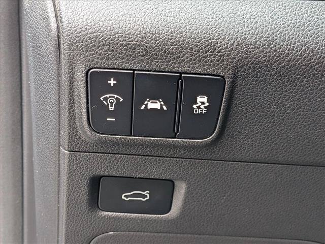 Used 2021 Kia K5 LX FWD image 17