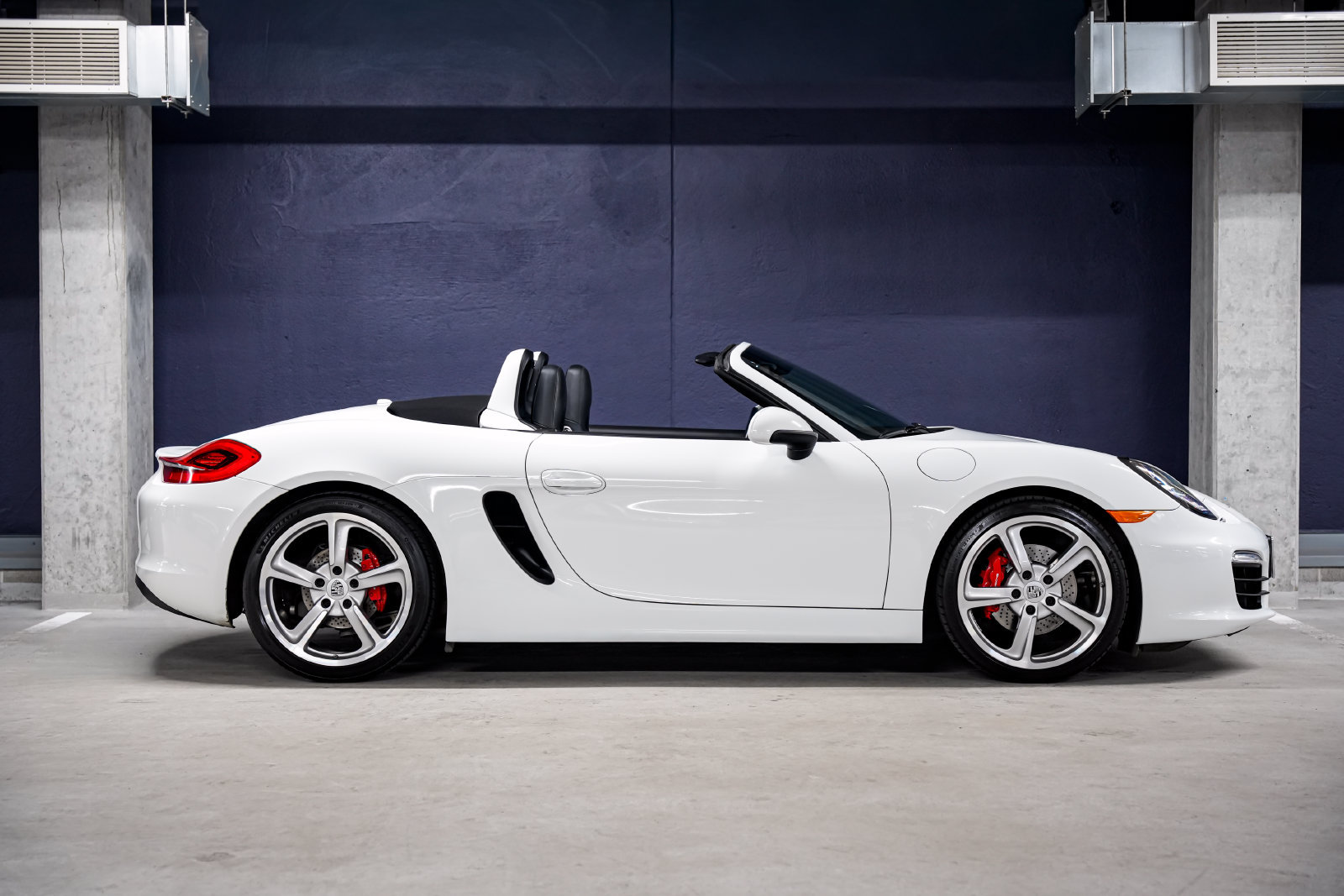 Used 2015 Porsche Boxster S RWD image 2
