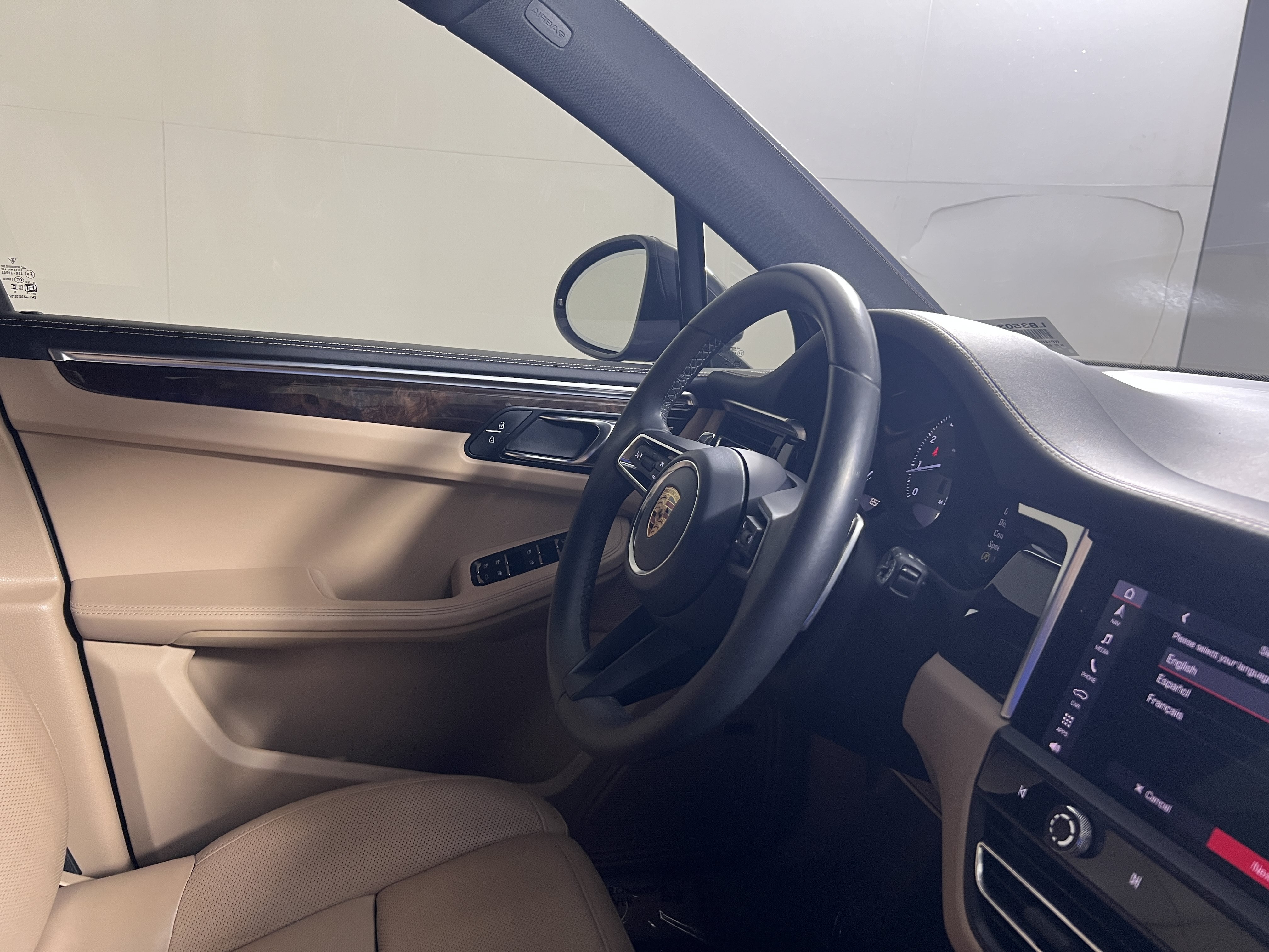 Certified 2024 Porsche Macan S AWD/4WD image 12