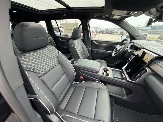 New 2026 GMC Acadia Denali w/ Super Cruise Package image 22