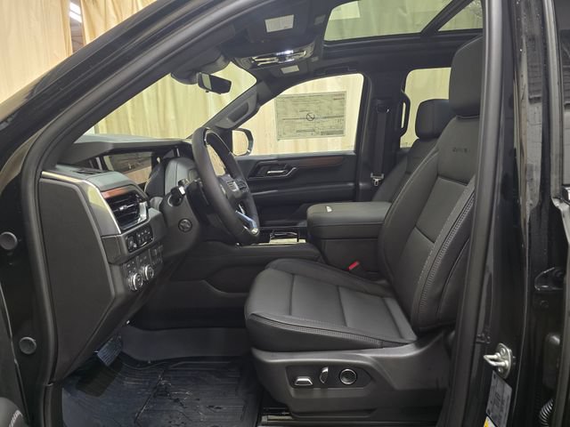 New 2026 GMC Yukon XL Denali w/ Denali Reserve Package AWD/4WD image 14
