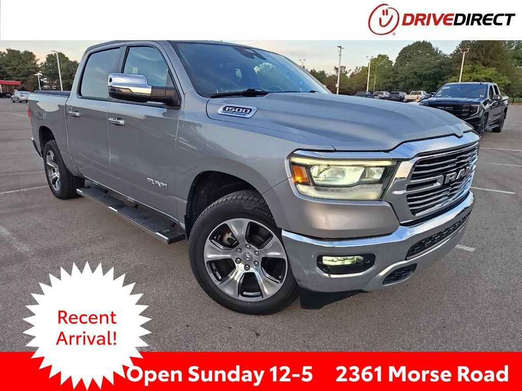 Used 2023 RAM 1500 Laramie AWD/4WD image 1
