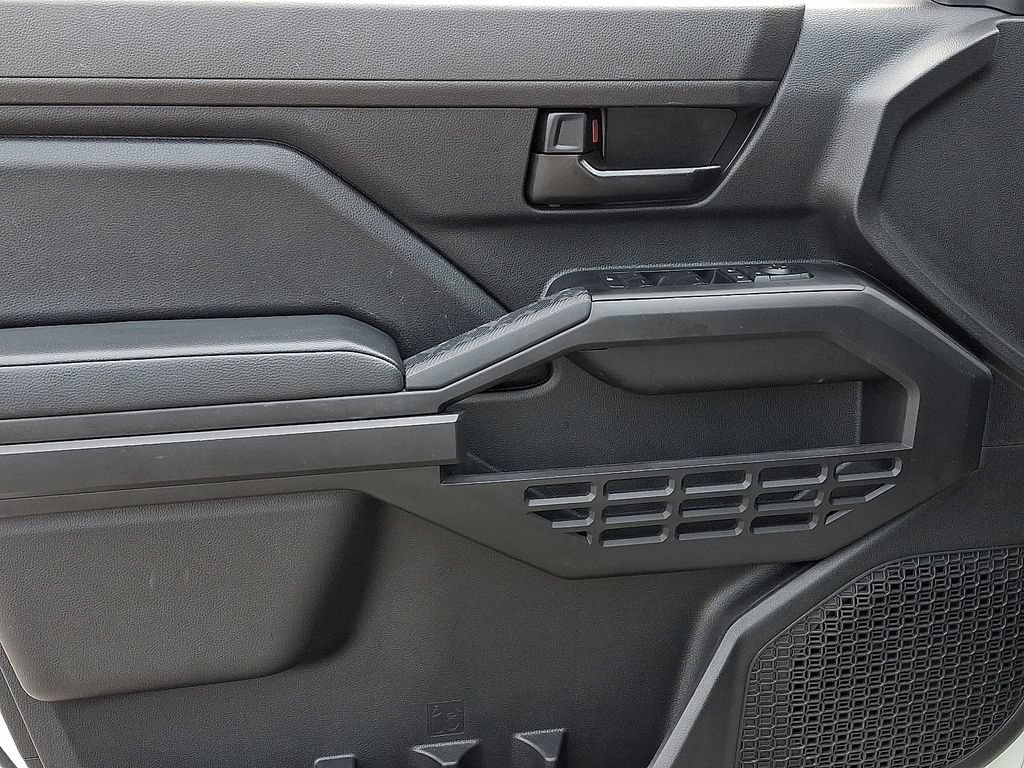 Used 2024 Toyota Tacoma SR RWD image 15