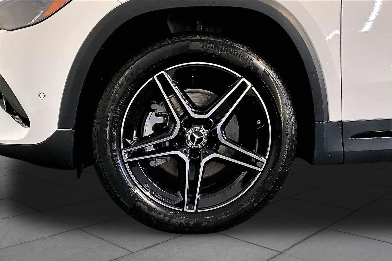 New 2026 Mercedes-Benz GLA 250 4MATIC image 17