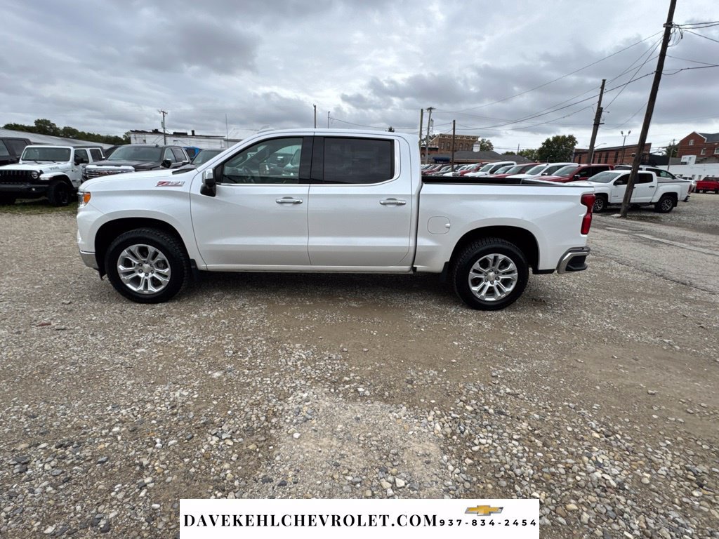 Used 2022 Chevrolet Silverado 1500 LTZ w/ LTZ Premium Package AWD/4WD image 4