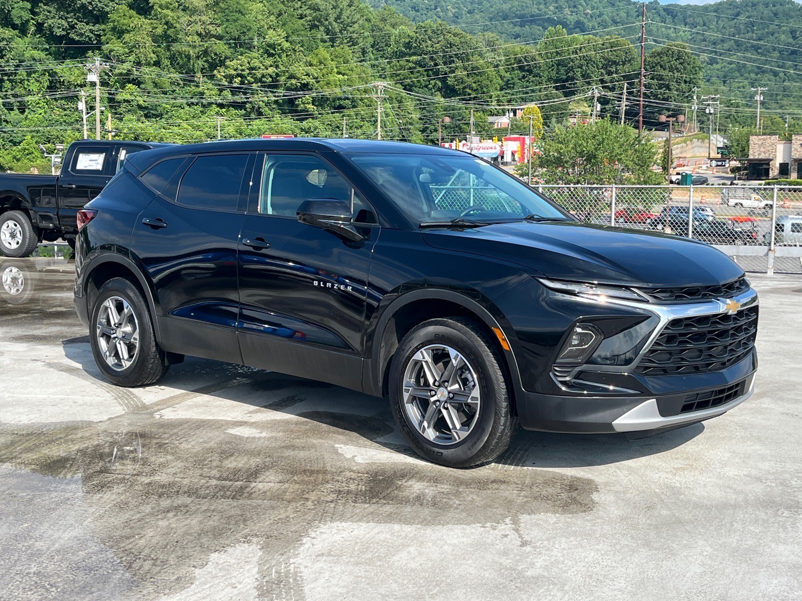 Used 2025 Chevrolet Blazer LT