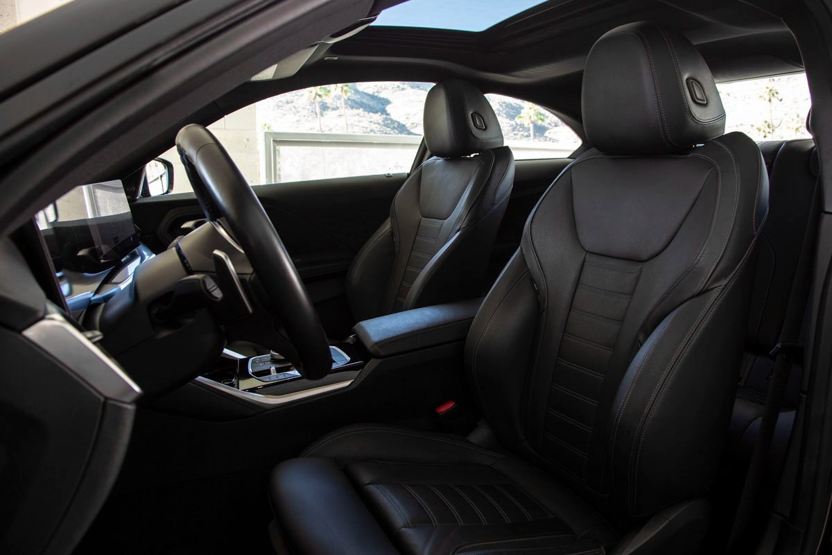 Used 2024 BMW M240i Coupe image 20