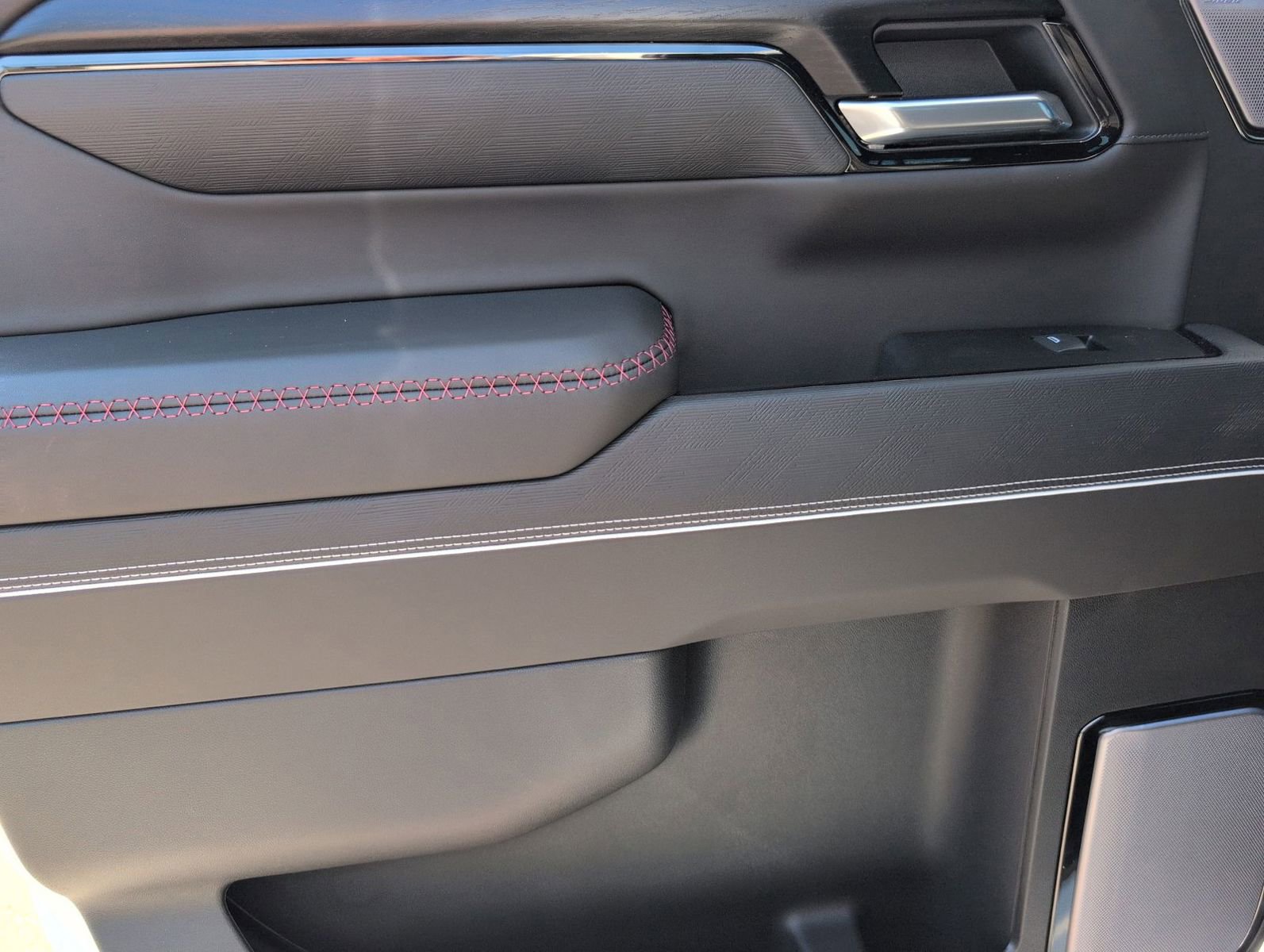 New 2026 GMC Sierra 1500 AT4X image 33