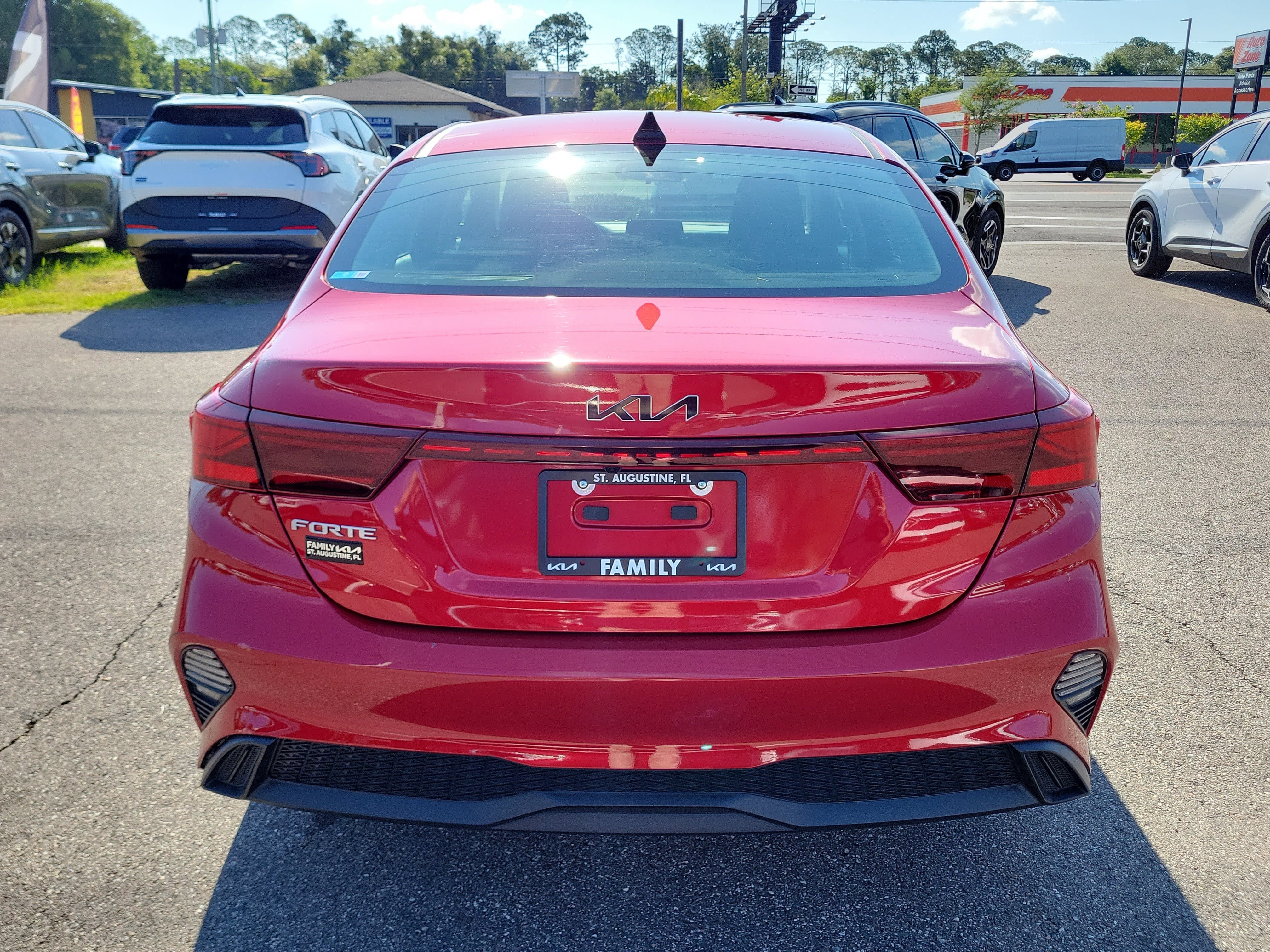 Certified 2023 Kia Forte LXS w/ LXS Technology Package FWD image 5