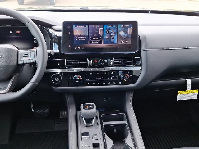 New 2026 Nissan Pathfinder SL w/ SL Premium Package FWD image 17