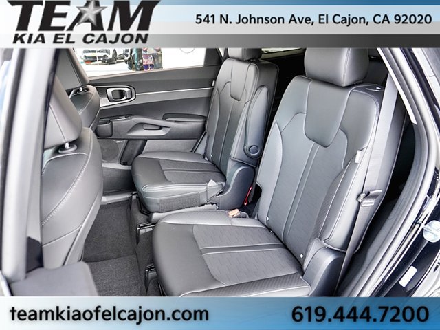 Used 2026 Kia Sorento EX w/ EX Premium Package FWD image 22