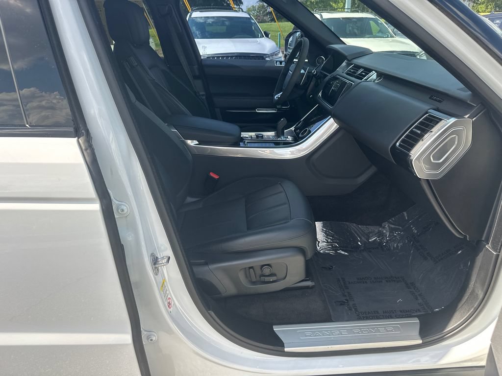 Used 2022 Land Rover Range Rover Sport HST AWD/4WD image 11