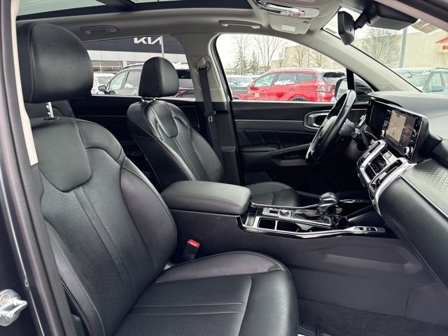 Used 2023 Kia Sorento SX image 53