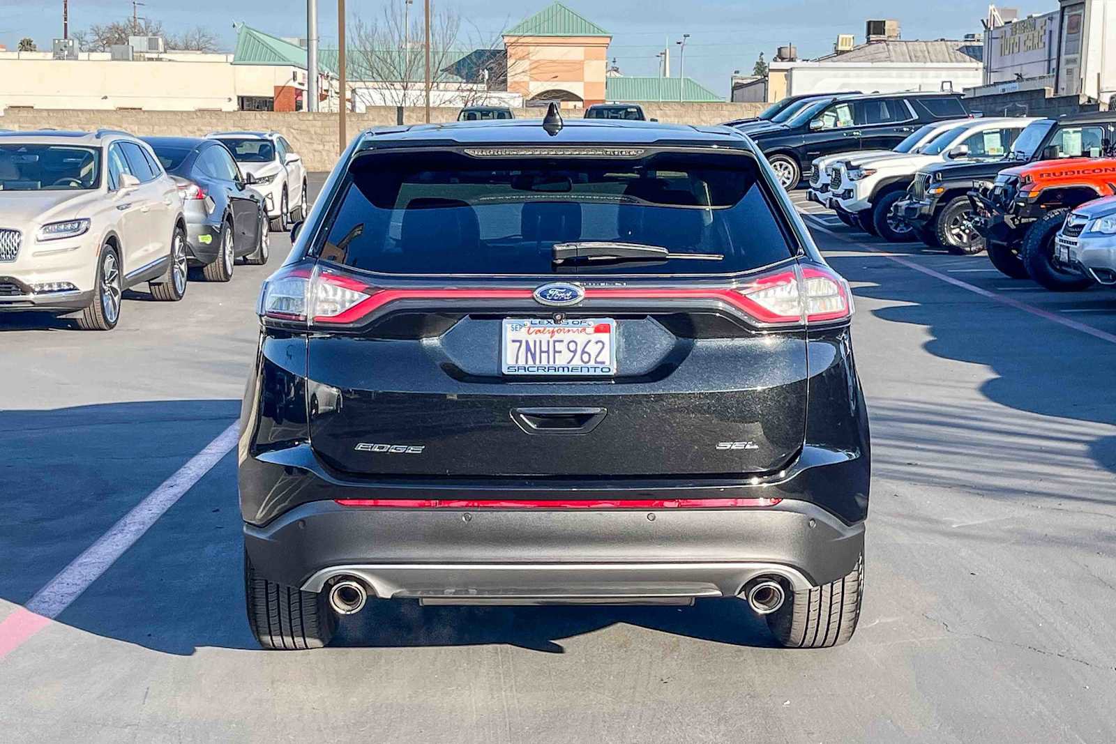 Used 2015 Ford Edge SEL w/ Equipment Group 201A image 3