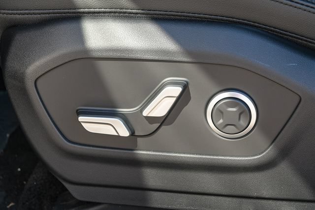 New 2026 Hyundai Santa Fe Limited AWD/4WD image 23