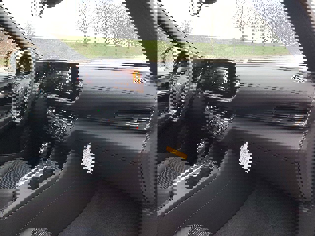 New 2025 Buick Envista Preferred w/ Advanced Safety Package image 60