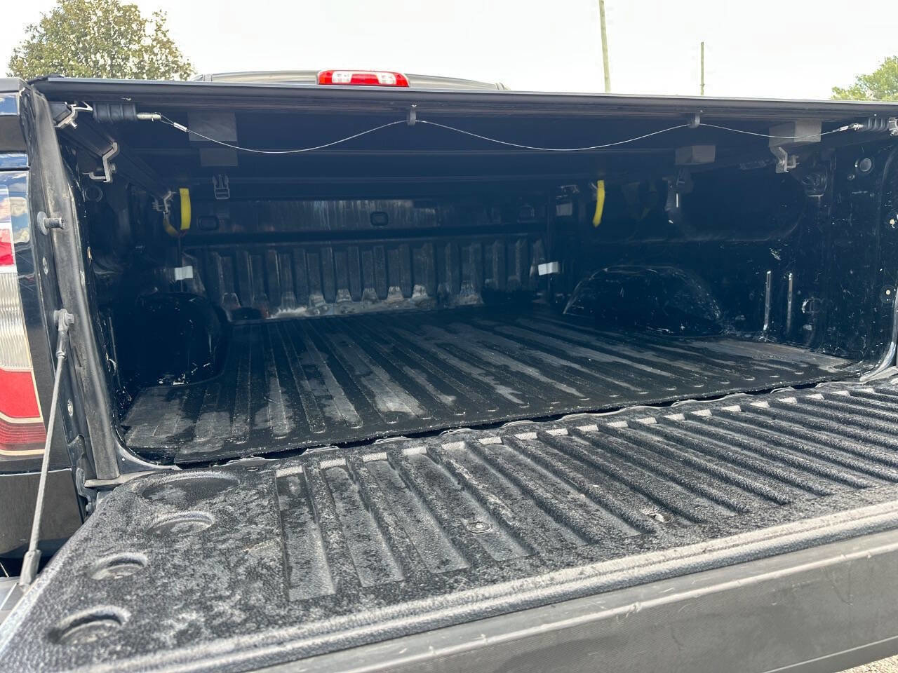 Used 2017 GMC Sierra 1500 SLT w/ SLT Premium Package image 20