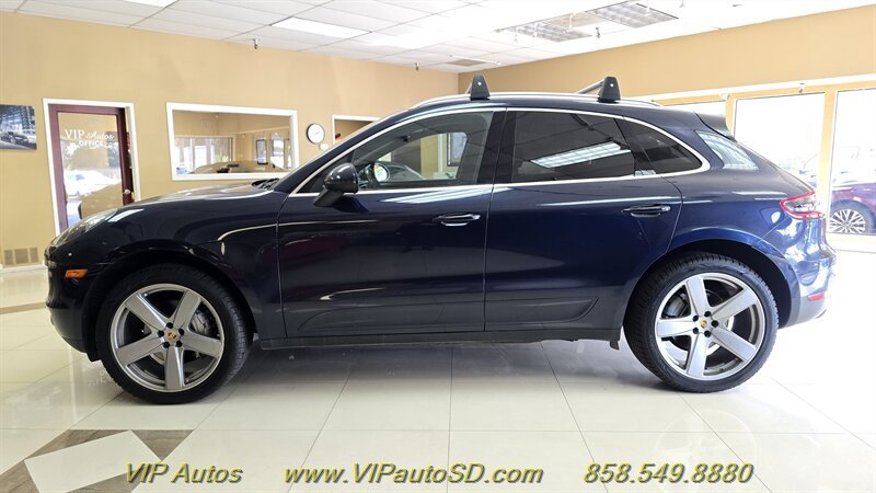 Used 2017 Porsche Macan S AWD/4WD image 3