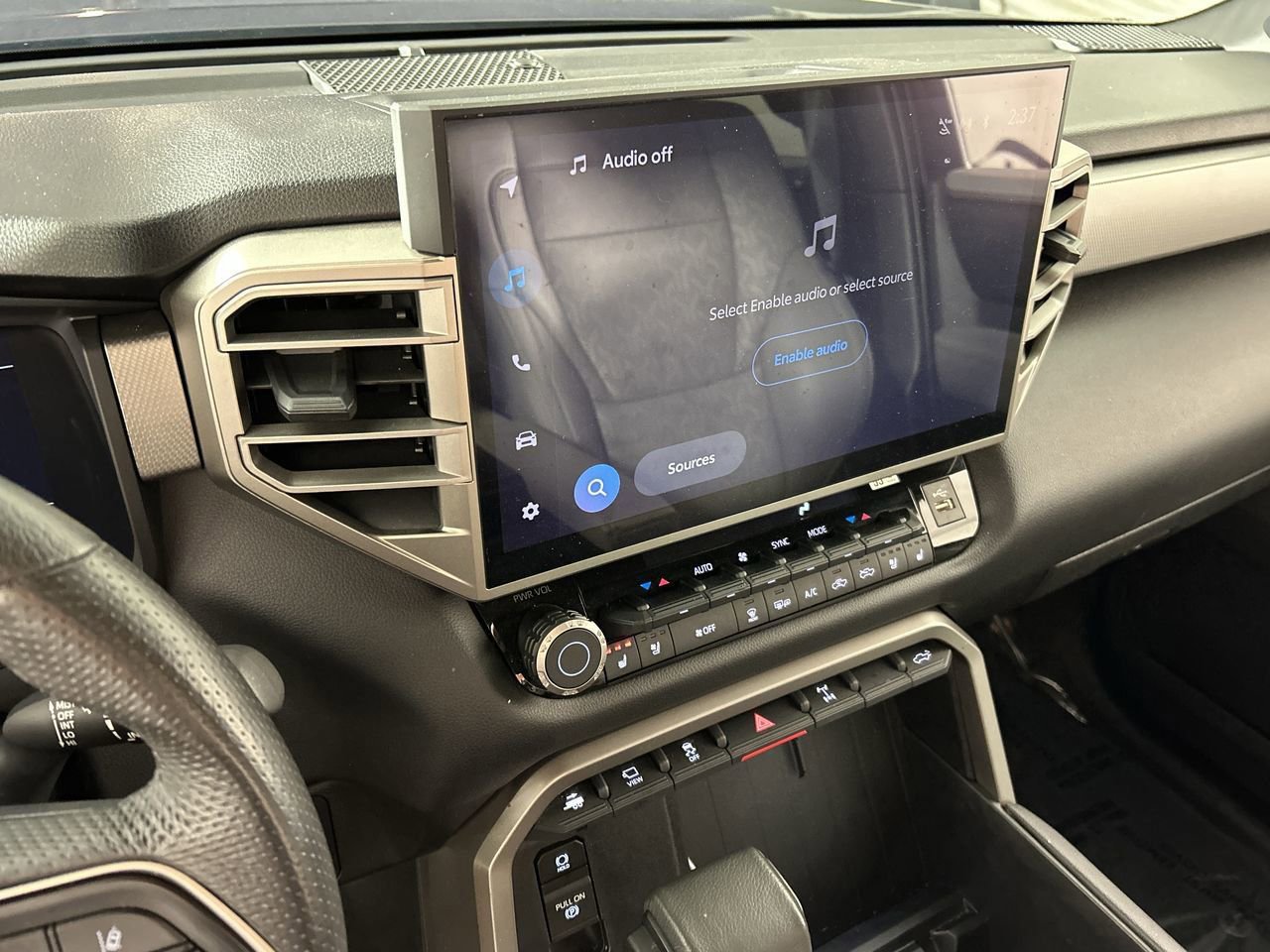 Used 2025 Toyota Tundra Limited w/ TRD Off-Road Package AWD/4WD image 17