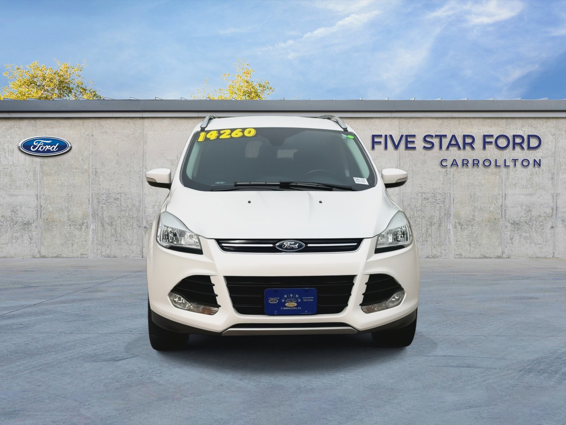 Used 2015 Ford Escape Titanium FWD image 3