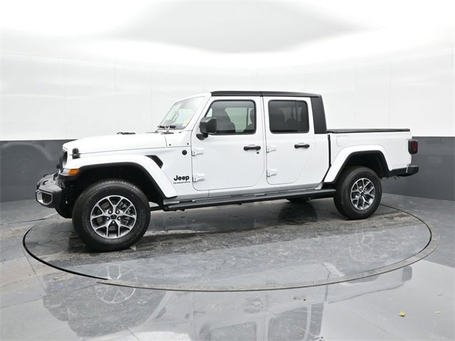 Used 2024 Jeep Gladiator Sport image 9