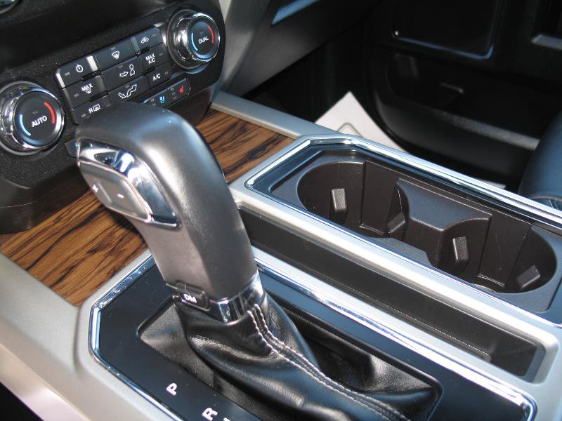 Used 2019 Ford F150 Lariat w/ Trailer Tow Package image 30