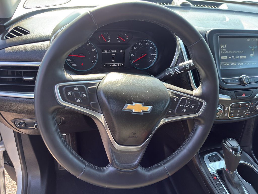Used 2018 Chevrolet Equinox LT image 16