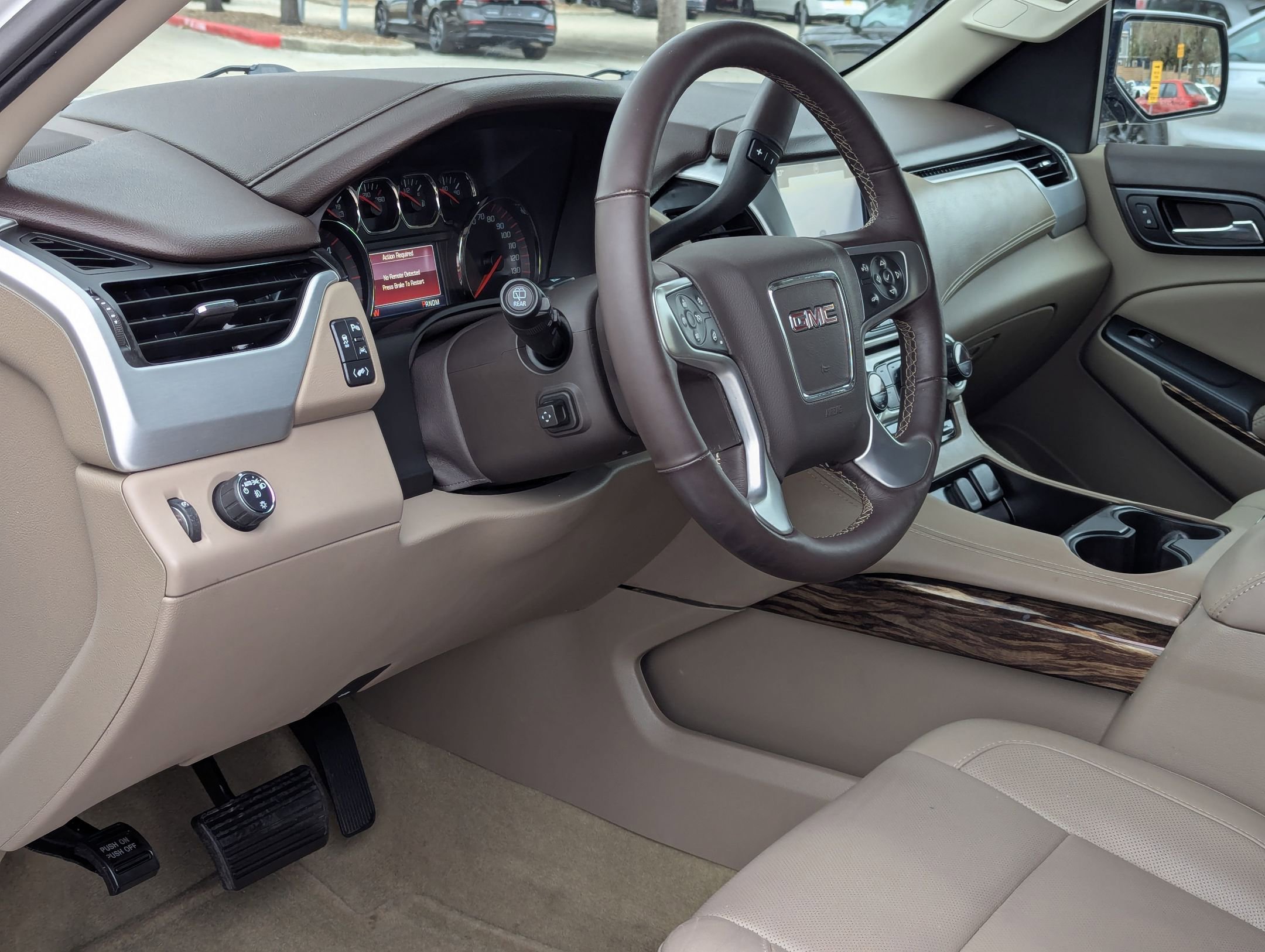 Used 2016 GMC Yukon SLT w/ Open Road Package image 12