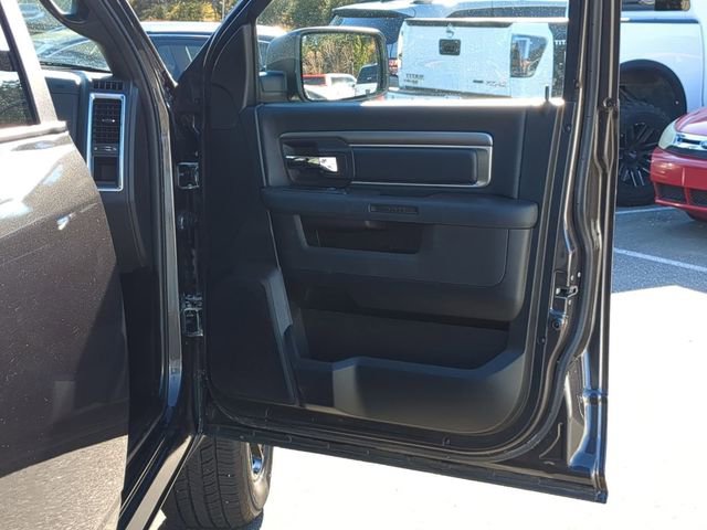 Used 2024 RAM 1500 Classic Warlock image 35