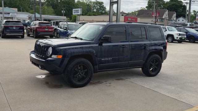 Used 2016 Jeep Patriot Sport w/ Power Value Group AWD/4WD image 5