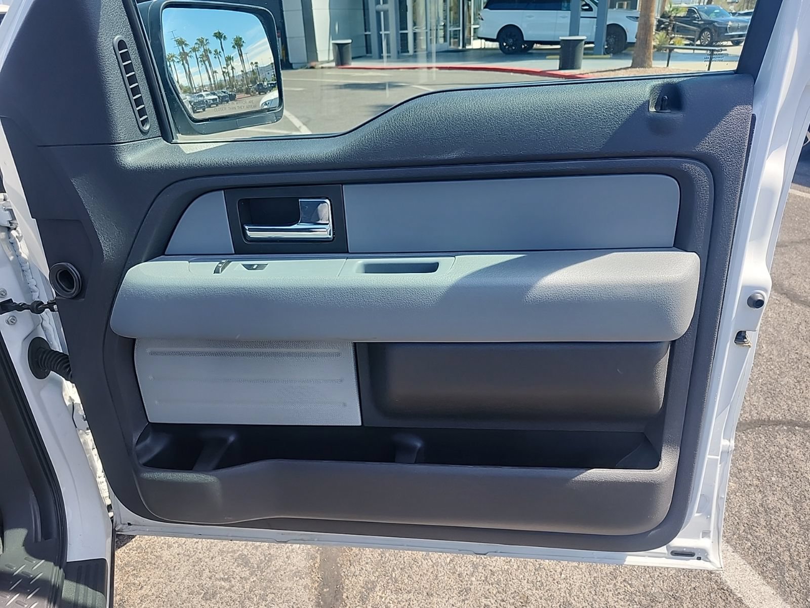 Used 2013 Ford F150 XL w/ Mid Equipment Group RWD image 21