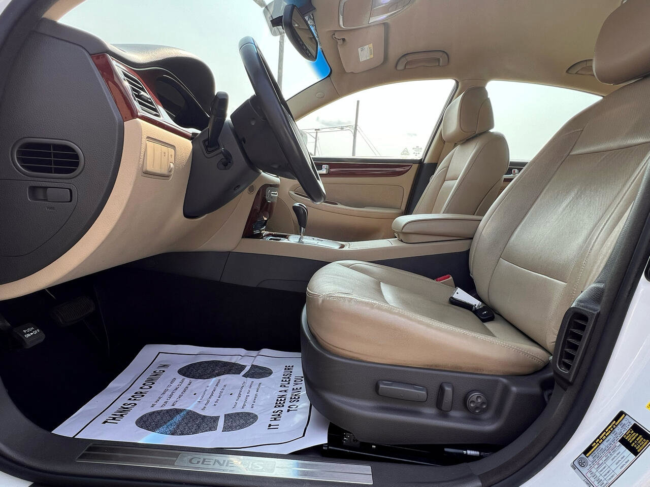 Used 2012 Hyundai Genesis 3.8 image 16