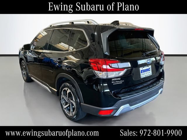Used 2023 Subaru Forester Touring AWD/4WD image 5