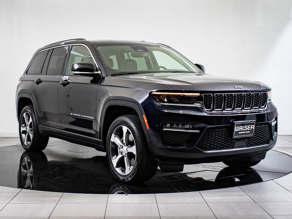 Used 2022 Jeep Grand Cherokee Limited 4xe image 5