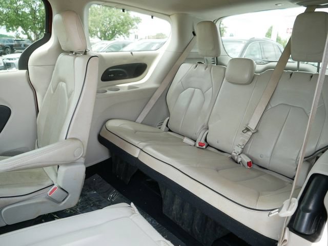 Used 2021 Chrysler Pacifica Limited w/ Premium & Safety Sphere Group AWD/4WD image 18