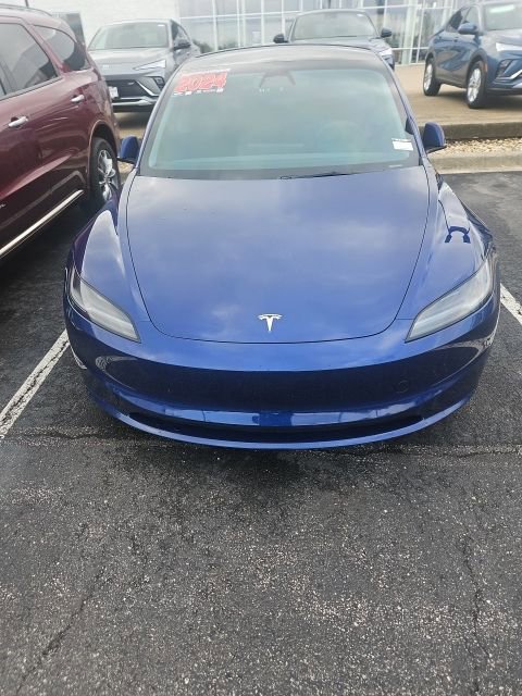 Used 2024 Tesla Model 3 Long Range image 2