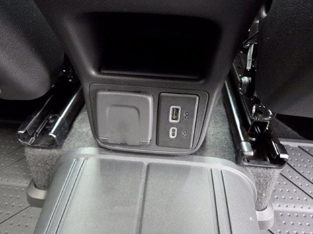 New 2026 Chevrolet TrailBlazer LT w/ Convenience Package AWD/4WD image 17
