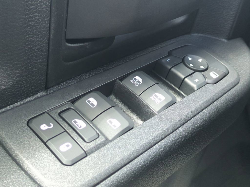 New 2026 RAM 3500 Tradesman AWD/4WD image 23