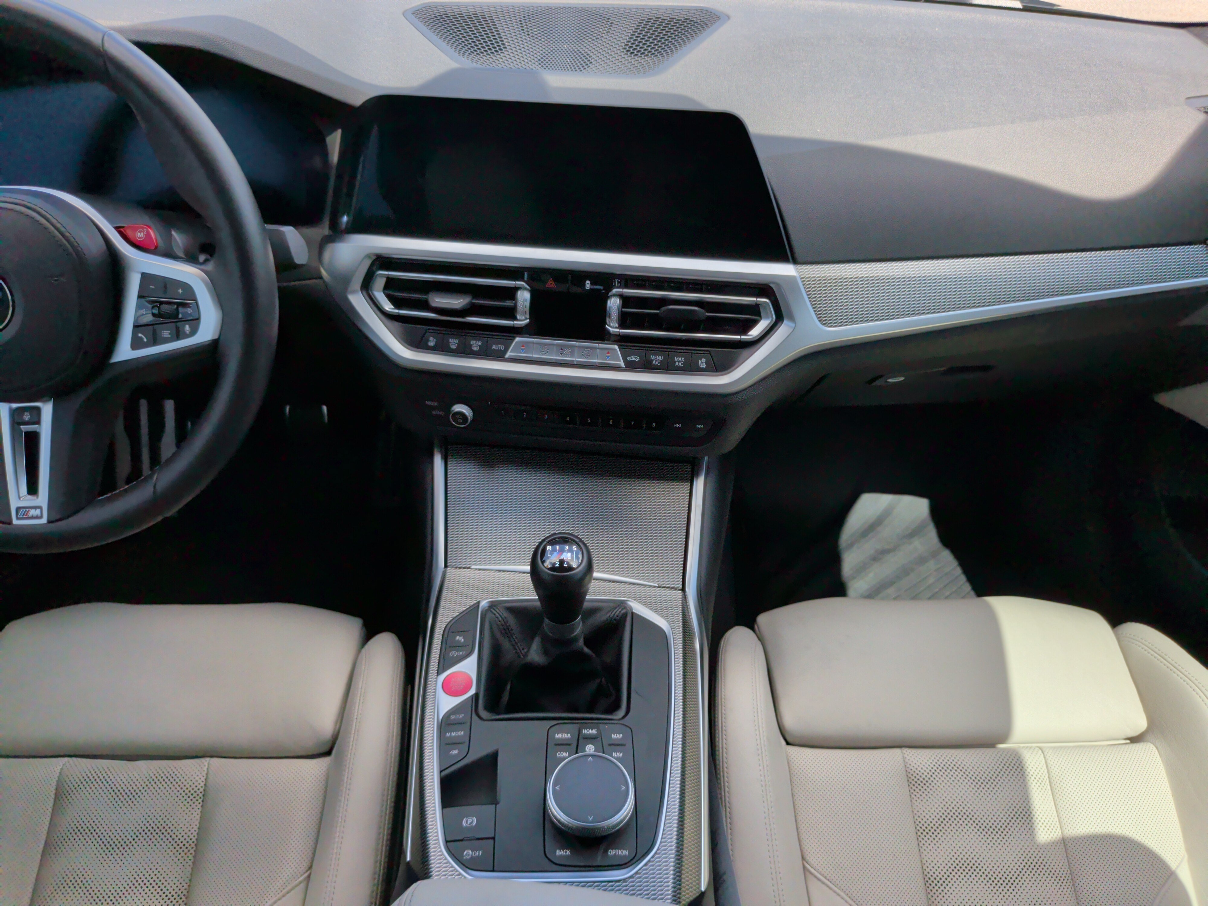 Used 2022 BMW M4 Coupe w/ Executive Package RWD image 34