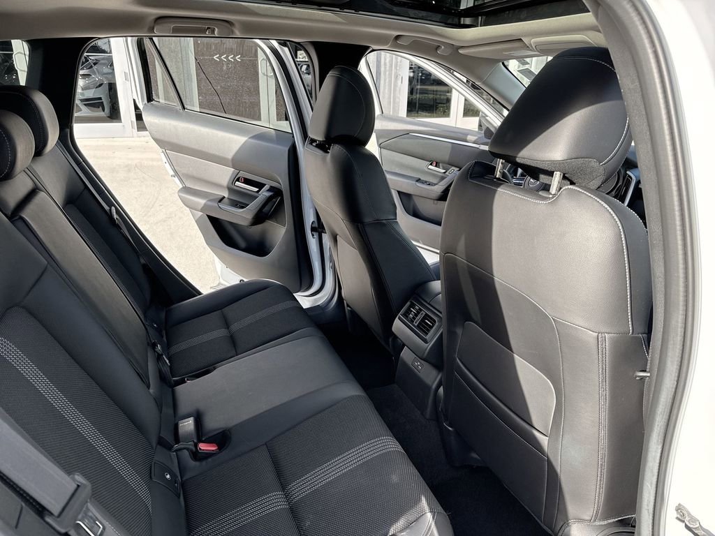 Used 2023 MAZDA CX-50 2.5 S w/ Cargo Package image 34