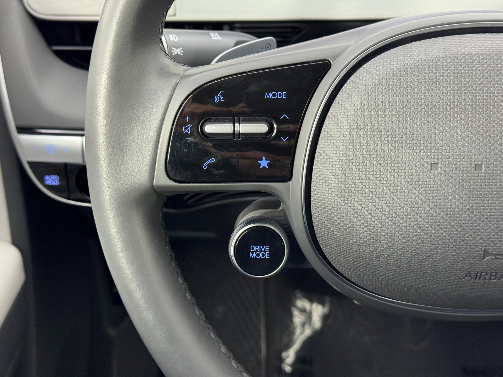 Used 2024 Hyundai Ioniq 5 SEL image 19