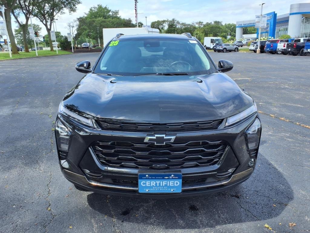 Certified 2025 Chevrolet Trax ACTIV w/ Sunroof Package image 2