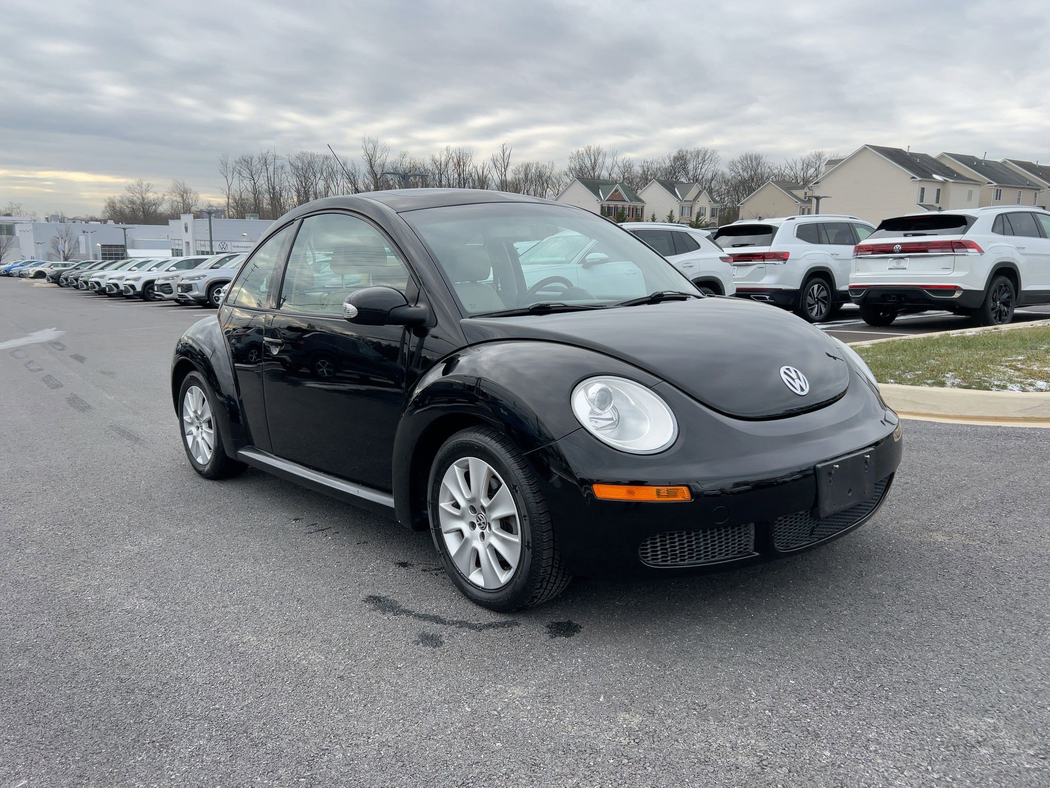 Used 2010 Volkswagen Beetle Coupe image 19