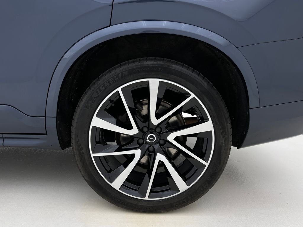 Used 2020 Volvo XC90 T6 Momentum w/ Protection Package image 34