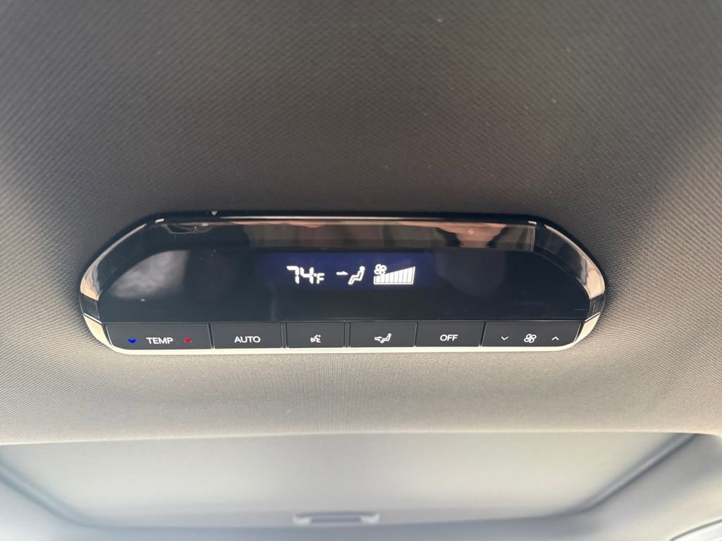 New 2027 Kia Telluride S image 11