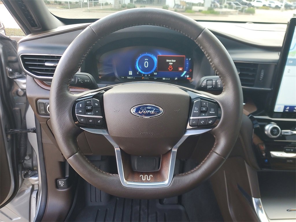 Used 2022 Ford Explorer King Ranch w/ Technology Package image 21