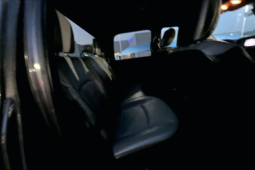 Used 2021 RAM 2500 Tradesman w/ Chrome Appearance Group image 25