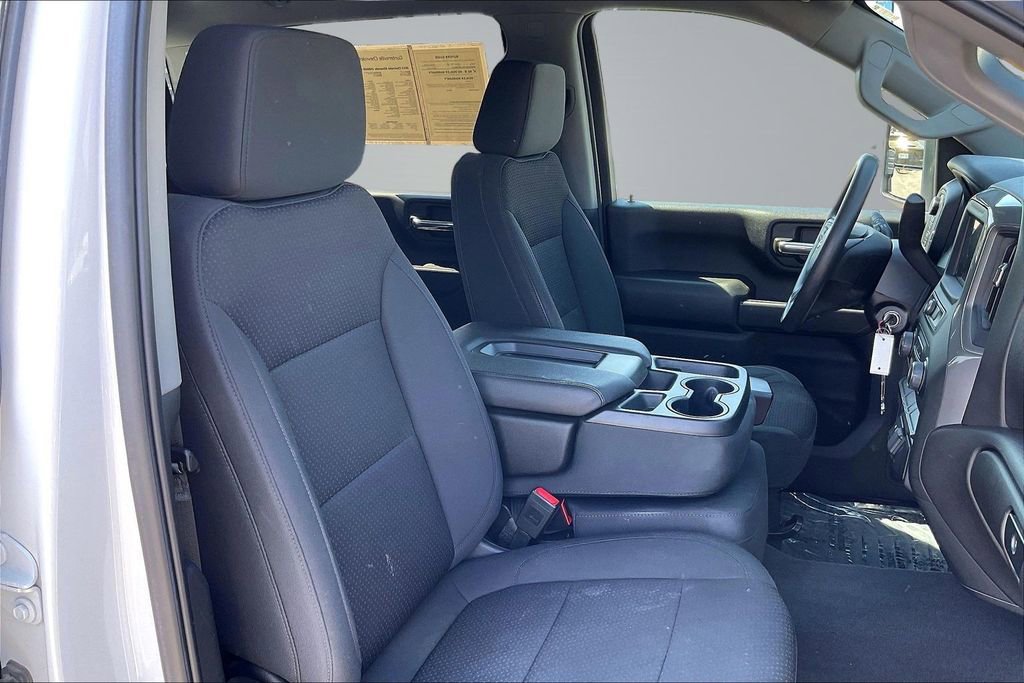 Used 2022 Chevrolet Silverado 2500 Custom AWD/4WD image 7