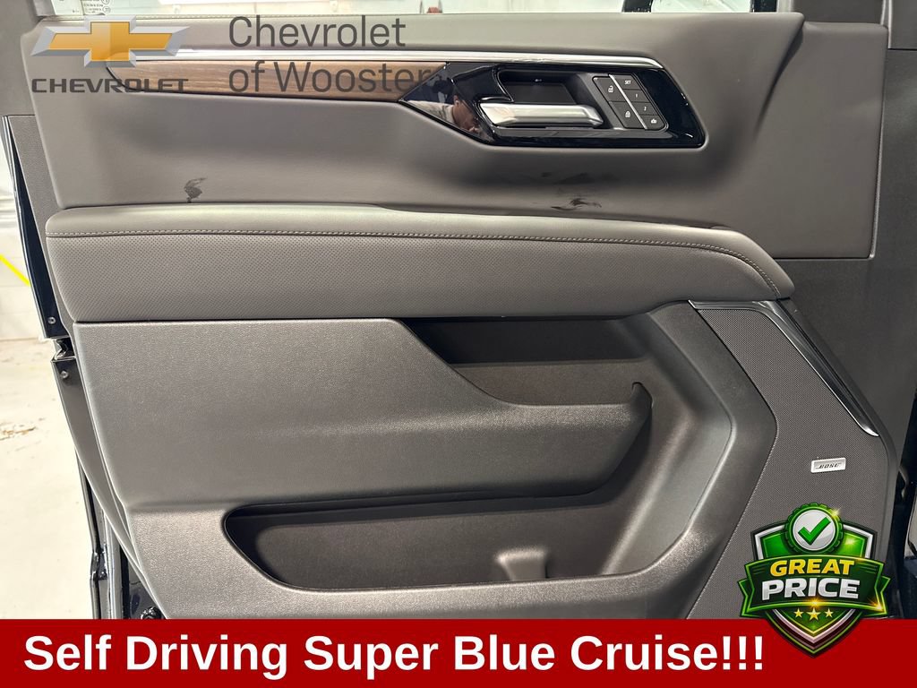 New 2026 Chevrolet Suburban High Country AWD/4WD image 33
